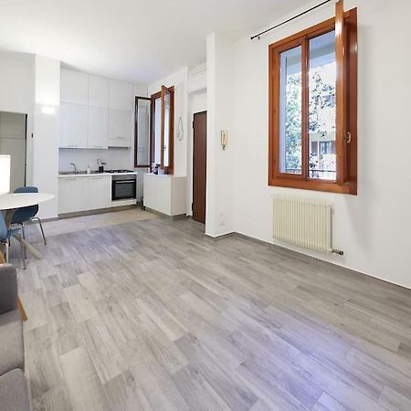 Flat Number 11 Apartman Milánó Kültér fotó